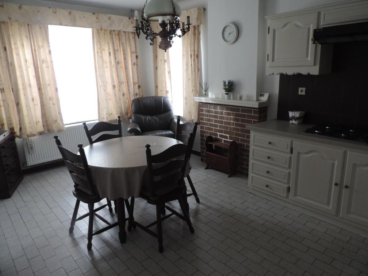 vakantiehuisje Vds Tongeren Buitenkant foto